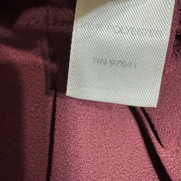 J Jill Burgundy pleated peplum top with 3/4 sleeves #peplumtop #burgundy Medium - Picture 6 of 7